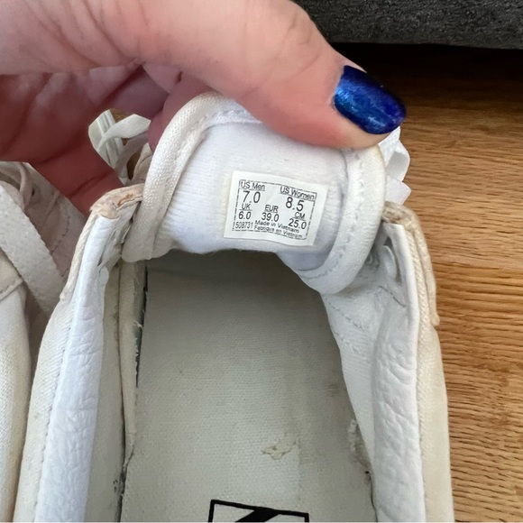 Vans White Sneakers Women’s Size 8.5 Men’s 7 - Picture 7 of 7